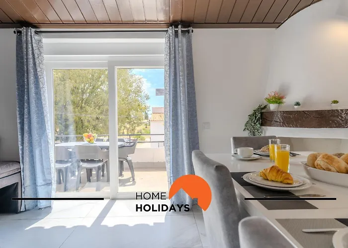 #265 Charming Sam * Albufeira